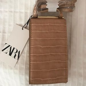 NWT Zara Tan Snakeskin Clutch